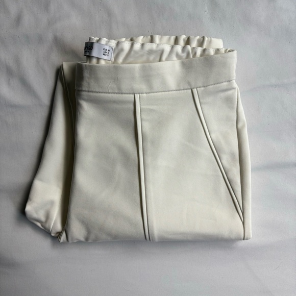 White Mango Slightly Cropped Chic Trousers - Picture 6 of 13